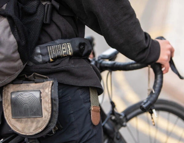 Hiplok Antivol à Chaîne 85cm Gold 4 Hiplok Antivol à Chaîne 85cm Gold – Image 4