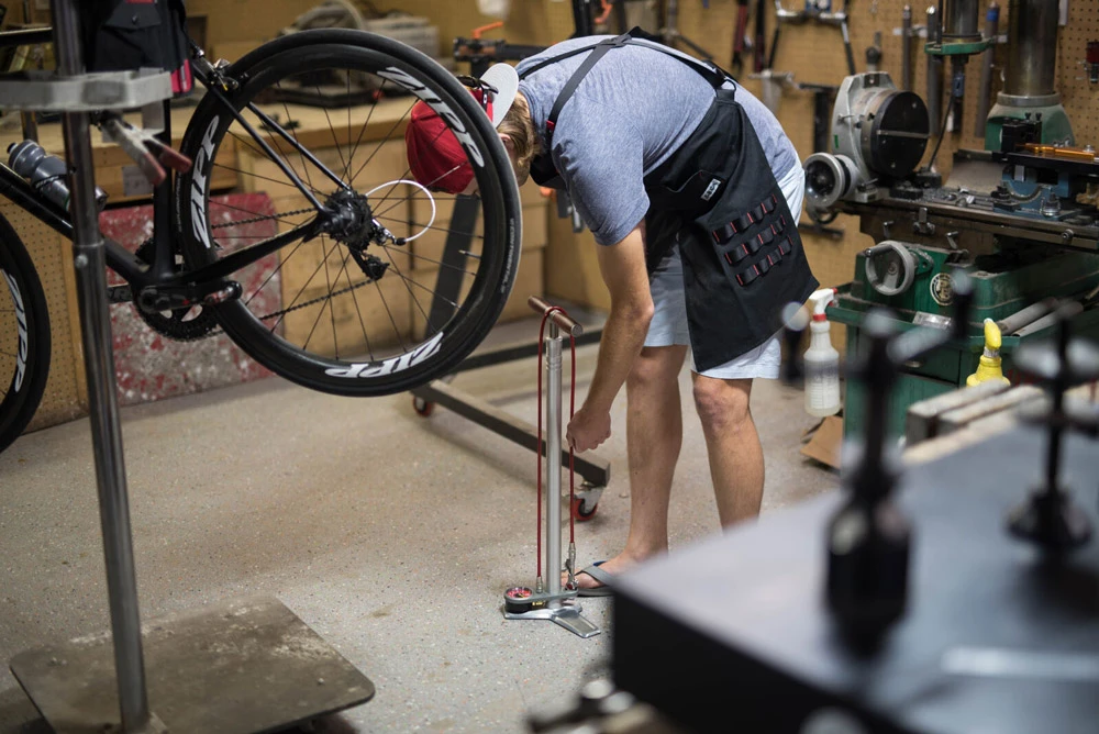 Silca Pompe à Pied Superpista Ultimate HIRO 5 Silca Pompe à Pied Superpista Ultimate HIRO – Image 5