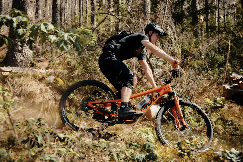 Fidlock TWIST Bottle 600 + Bike Base 6 Fidlock TWIST Bottle 600 + Bike Base – Image 6